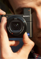 Venez découvrir le nouveau appareil photo RX100 - Sony